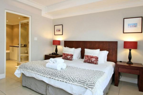 Отель Hill House 1 Bedroom  Кейптаун